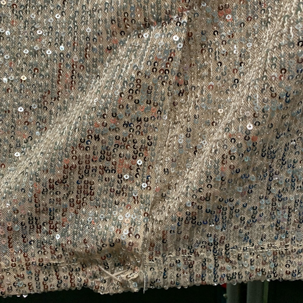 B19-Women's DKNY Skirt, Size M, Champagne - Picture 4 of 5